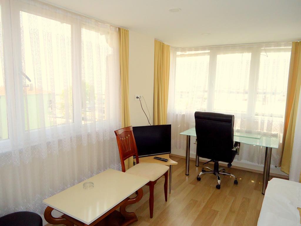 איסטמבול Simge Hotel מראה חיצוני תמונה